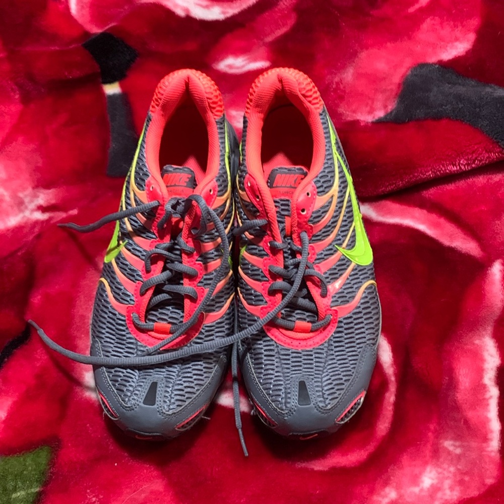 Nike torch 4
